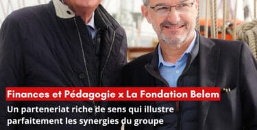 deux hommes souriants